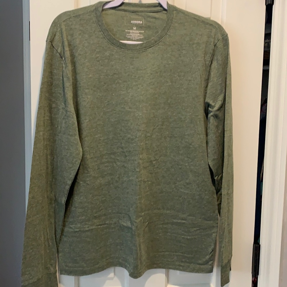 Men’s long sleeve shirt